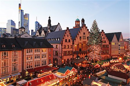 Christmas Fair on Roemerberg Square, Frankfurt am Main, Hesse, Germany, Europe Stock Photo - Rights-Managed, Code: 841-09086296