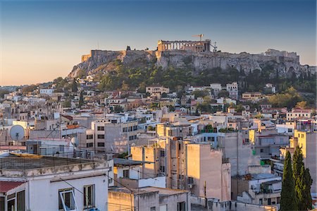 simsearch:6119-07541502,k - Elavated view of The Acropolis at dawn from the Monastiraki District, Athens, Greece, Europe Stock Photo - Rights-Managed, Code: 841-09135446