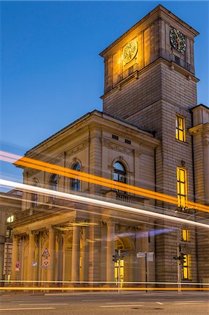 simsearch:841-06500129,k - The clock tower of the Hamburg Chamber of Commerce building with traffic light trails during dusk, Hamburg, Germany, Europe Stock Photo - Rights-Managed, Code: 841-09147632