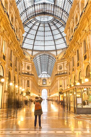simsearch:700-05821958,k - Morning scene of Galleria Vittorio Emanuele II, Milan, Lombardy, Northern Italy, Italy, Europe Stock Photo - Rights-Managed, Code: 841-09163194