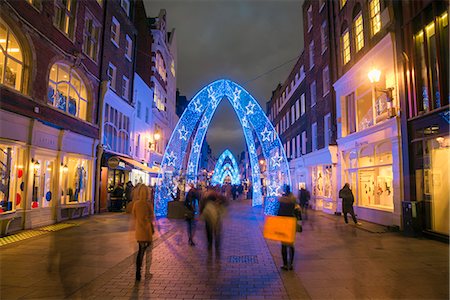 simsearch:841-07081113,k - Christmas decorations, South Molton Street, off Oxford Street, West End, London, England, United Kingdom, Europe Stock Photo - Rights-Managed, Code: 841-09163494