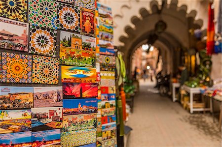 simsearch:700-06038014,k - Colourful souvenirs for sale in the Market At Rahba Qedima, Marrakesh (Marrakech), Morocco, North Africa, Africa Foto de stock - Con derechos protegidos, Código: 841-09163497