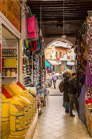 simsearch:841-07653214,k - Spice Market, Souk, Mellah (Old Jewish Quarter), Marrakesh (Marrakech), Morocco, North Africa, Africa Foto de stock - Con derechos protegidos, Código: 841-09163499