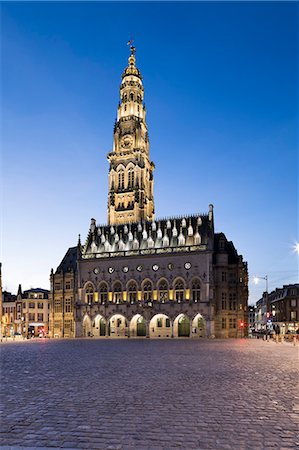 simsearch:841-06501071,k - Place des Heros and the Town Hall and belfry floodlit at night, Arras, Pas-de-Calais, Hauts-de-France region, France, Europe Stock Photo - Rights-Managed, Code: 841-09163502