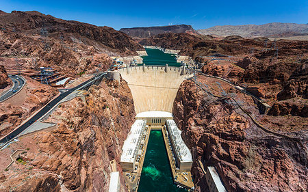 rivers in usa - Hoover Dam and lake, border of Arizona and Nevada, United States of America, North America Stock Photo - Rights-Managed, Code: 841-09194346