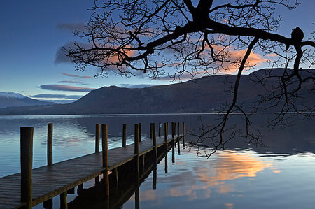 simsearch:841-07590500,k - Sunrise at Low Brandelhow jetty on Derwentwater in the Lake District National Park, UNESCO World Heritage Site, Cumbria, England, United Kingdom, Europe Stock Photo - Rights-Managed, Code: 841-09204177