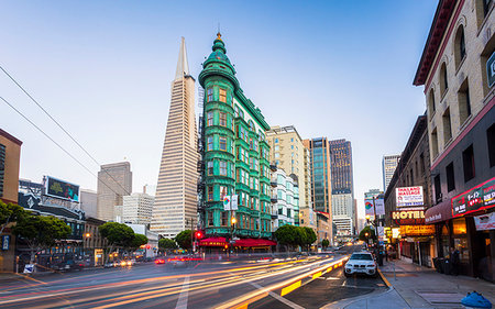 simsearch:841-07653114,k - View of Transamerica Pyramid building on Columbus Avenue and car trail lights, San Francisco, California, United States of America, North America Stock Photo - Rights-Managed, Code: 841-09204973
