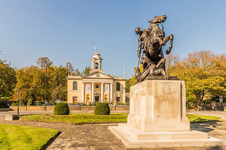 simsearch:841-06805788,k - St. George and the Dragon statue and St. Johns Wood church in the background, London, England, United Kingdom, Europe Stock Photo - Rights-Managed, Code: 841-09229868