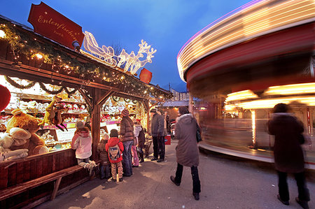 simsearch:841-06807677,k - Innsbruck's Christmas markets, Innsbruck, Tyrol, Austria, Europe Photographie de stock - Rights-Managed, Code: 841-09242021