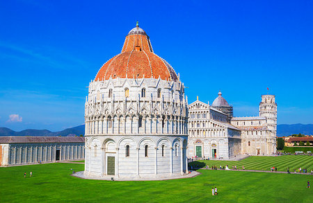 simsearch:841-07540569,k - Baptistery, Cathedral and Leaning Tower, Campo dei Miracoli, UNESCO World Heritage Site, Pisa, Tuscany, Italy, Europe Stock Photo - Rights-Managed, Code: 841-09242390