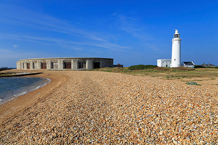 simsearch:700-04424890,k - Hurst Point Lighthouse and Castle, Keyhaven, Hampshire, England, United Kingdom, Europe Stock Photo - Rights-Managed, Code: 841-09242431