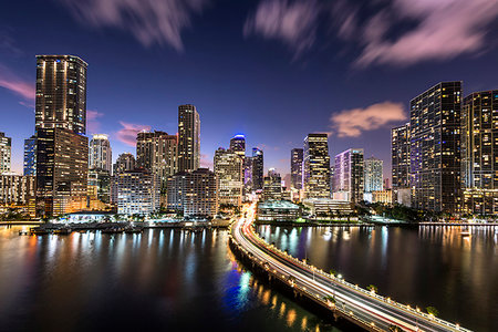 simsearch:841-07653114,k - Bridge leading to Brickell Key and Downtown Miami skyline at night, Florida, United States of America, North America Stock Photo - Rights-Managed, Code: 841-09256646