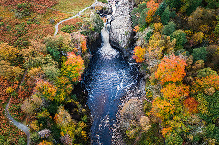 simsearch:841-07590500,k - Aerial view of High Force and River Tees in autumn, North Pennines AONB (Area of Outstanding Natural Beauty), Middleton-in-Teesdale, Teesdale, County Durham, England, United Kingdom, Europe Stock Photo - Rights-Managed, Code: 841-09256693