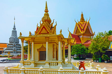 simsearch:841-07523329,k - Miniature of ornate building in the Silver Pagoda complex of the Royal Palace, Royal Palace, City Centre, Phnom Penh, Cambodia, Indochina, Southeast Asia, Asia Foto de stock - Con derechos protegidos, Código: 841-09257066