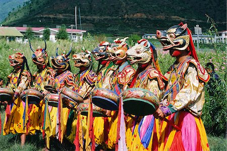 Masked Bhutanese dancers, Bhutan Stock Photo - Rights-Managed, Code: 841-02705052