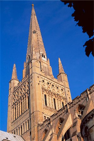 simsearch:841-03031656,k - Norwich cathedral, tower dating from 11th century, with 15th century spire, Norwich, Norfolk, England, United Kingdom, Europe Stock Photo - Rights-Managed, Code: 841-02705154