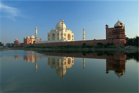 Taj Mahal, UNESCO World Heritage Site, Agra, Uttar Pradesh state, India, Asia Stock Photo - Rights-Managed, Code: 841-02706246