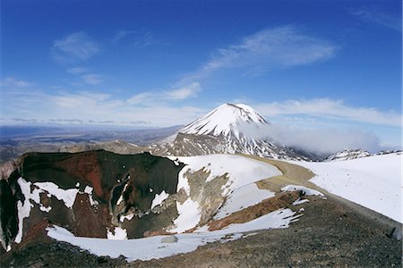 simsearch:841-03505868,k - Mt Ngauruhoe volcano, beyond Red Crater, in the Tongariro National Park, Taupo, North Island, New Zealand Stock Photo - Rights-Managed, Code: 841-02706845