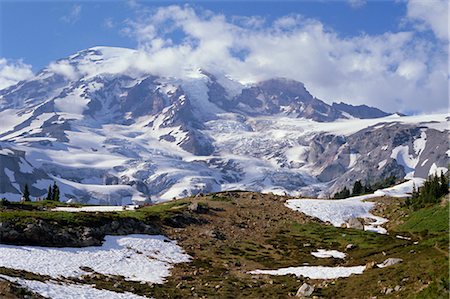 simsearch:841-03505868,k - Nisqually Glacier in foreground, with Mount Rainier, the volcano which last erupted in 1882, 4392m high, beyond, Cascade Mountains, Washington State, United States of America (U.S.A.), North America Stock Photo - Rights-Managed, Code: 841-02707009