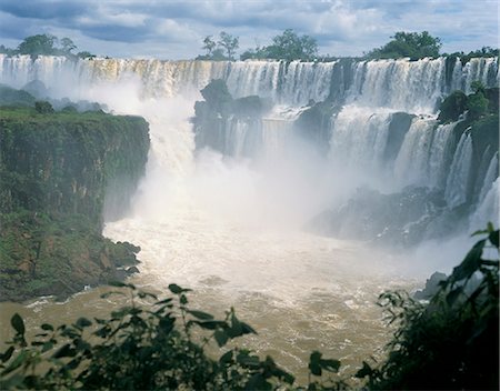 Iguacu (Iguazu) Falls, border of Brazil and Argentina, South America Stock Photo - Rights-Managed, Code: 841-02707207