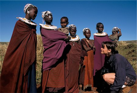 simsearch:841-02918817,k - Tourist with Masai people, Ngorongoro Crater, Tanzania, East Africa, Africa Foto de stock - Con derechos protegidos, Código: 841-02707295