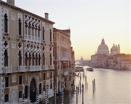 simsearch:841-02714288,k - View along the Grand Canal towards Santa Maria Della Salute from Academia Bridge, Venice, UNESCO World Heritage Site, Veneto, Italy, Europe Stock Photo - Rights-Managed, Code: 841-02707473
