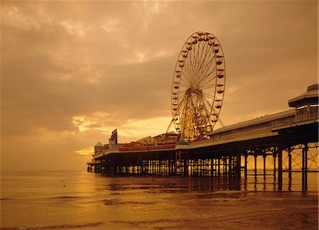 The Pier, Blackpool, Lancashire, England, United Kingdom, Europe Foto de stock - Con derechos protegidos, Código: 841-02707988