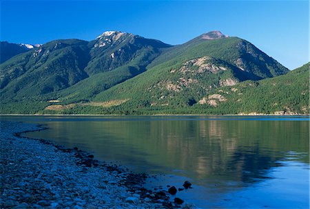 simsearch:841-02920671,k - The rocky western shore of Kootenay Lake in the evening, near Kaslo, British Columbia (B.C.), Canada, North America Stock Photo - Rights-Managed, Code: 841-02708834