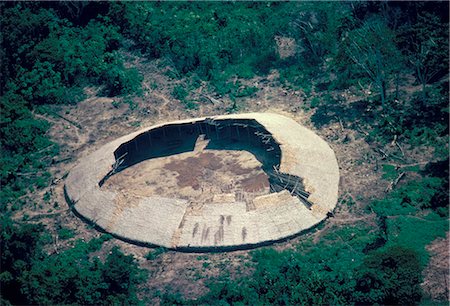 simsearch:841-02709392,k - Aerial view of a Yanomami yano near Tooto Tobi, Brazil, South America Stock Photo - Rights-Managed, Code: 841-02709396