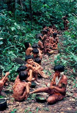 simsearch:841-02709392,k - Yanomami on the way to a feast, Brazil, South America Stock Photo - Rights-Managed, Code: 841-02709390