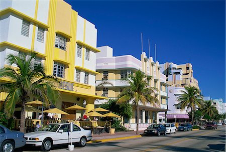 Outdoor cafe in front of the Leslie Hotel, Ocean Drive, Art Deco District, South Beach, Miami Beach, Miami, Florida, United States of America, North America Stock Photo - Rights-Managed, Code: 841-02709807
