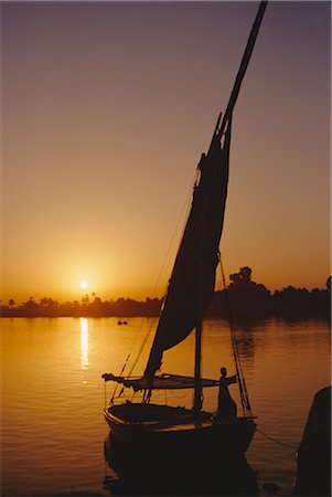 simsearch:841-02946821,k - Sunset on the River Nile, Luxor, Egypt, North Africa, Africa Stock Photo - Rights-Managed, Code: 841-02703248