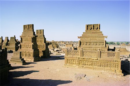 simsearch:841-02944527,k - Carved sandstone, Chaukundi tombs, 15th-18th centuries, Sind (Sindh), Pakistan, Asia Stock Photo - Rights-Managed, Code: 841-02703325
