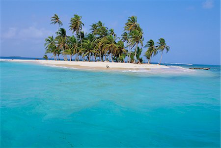simsearch:841-03518373,k - Tropical island, Iles Los Grillos, Rio Sidra, San Blas archipelago, Panama, Central America Stock Photo - Rights-Managed, Code: 841-02714405
