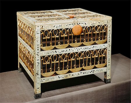 simsearch:841-03032736,k - Coffer from the treasury, made from wood and ivory with applied gold and silver, from the tomb of the pharaoh Tutankhamun, discovered in the Valley of the Kings, Thebes, Egypt, North Africa, Africa Stock Photo - Rights-Managed, Code: 841-02717769