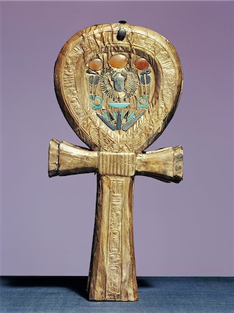 simsearch:841-03032736,k - Mirror case in the form of an ankh, the sign of life, made of gilt wood inlaid with glass-paste, from the tomb of the pharaoh Tutankhamun, discovered in the Valley of the Kings, Thebes, Egypt, North Africa, Africa Stock Photo - Rights-Managed, Code: 841-02717785