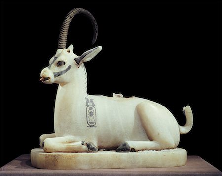 simsearch:841-03032736,k - Inlaid alabaster unguent jar in the form of an ibex, with one natural horn, from the tomb of the pharaoh Tutankhamun, discovered in the Valley of the Kings, Thebes, Egypt, North Africa, Africa Stock Photo - Rights-Managed, Code: 841-02717783