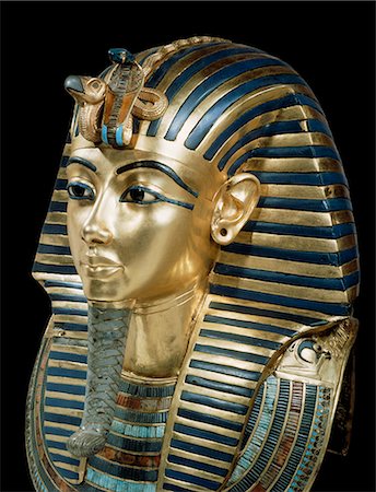 simsearch:841-03032736,k - Tutankhamun's funeral mask in solid gold inlaid with semi-precious stones and glass-paste, from the tomb of the pharaoh Tutankhamun, discovered in the Valley of the Kings, Thebes, Egypt, North Africa, Africa Stock Photo - Rights-Managed, Code: 841-02717815