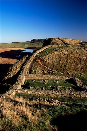 simsearch:845-03464660,k - Steelrigg east to Craglough, Roman Wall, Hadrian's Wall, UNESCO World Heritage Site, Northumberland (Northumbria), England, United Kingdom, Europe Foto de stock - Con derechos protegidos, Código: 841-02717917