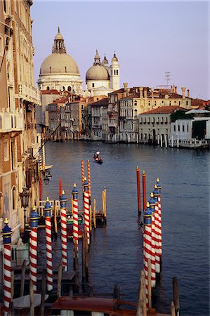 simsearch:841-02714288,k - Church of Santa Maria Salute and Grand Canal, Venice, UNESCO World Heritage Site, Veneto, Italy, Europe Stock Photo - Rights-Managed, Code: 841-02718005