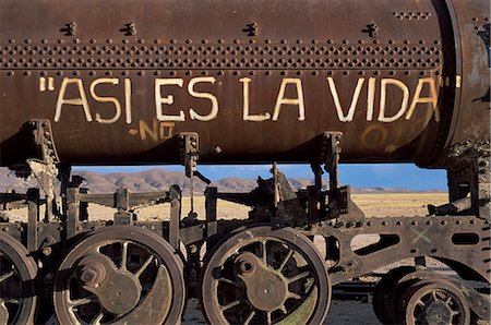 simsearch:841-06449769,k - That's Life, train graveyard, Uyuni, Bolivia, South America Foto de stock - Con derechos protegidos, Código: 841-02718625