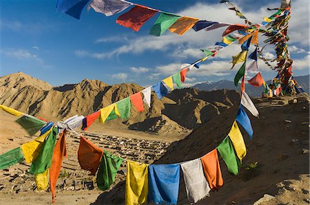 simsearch:841-02915818,k - Prayer flags on the Peak of Victory, Leh, Ladakh, Indian Himalayas, India, Asia Stock Photo - Rights-Managed, Code: 841-02719314