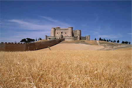 Castle and walls, Belmonte, Castilla La Mancha, Spain, Europe Stock Photo - Rights-Managed, Code: 841-02710160