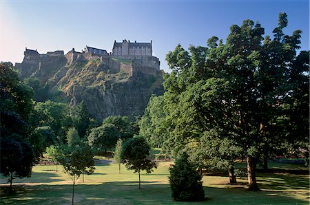 Castle Hill, basalt core of an extinct volcano, Edinburgh, Scotland, United Kingdom, Europe Stock Photo - Rights-Managed, Code: 841-02720485