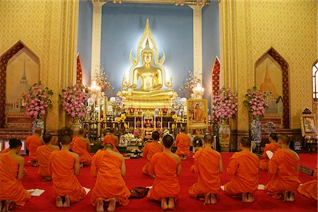 Buddhist monks praying, Wat Benchamabophit (Marble Temple), Bangkok, Thailand, Southeast Asia, Asia Stock Photo - Rights-Managed, Code: 841-02720936