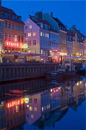 Nyhavn, Copenhagen, Denmark, Scandinavia, Europe Stock Photo - Rights-Managed, Code: 841-02721697