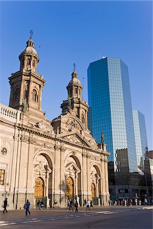santiago centro - Cathedral Metropolitana and modern office building in Plaza de Armas, Santiago, Chile, South America Stock Photo - Rights-Managed, Code: 841-02722358