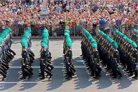 Annual Independence Day parade along Khreshchatyk Street and Maidan Nezalezhnosti (Independence Square), Kiev, Ukraine, Europe Stock Photo - Rights-Managed, Code: 841-02722454