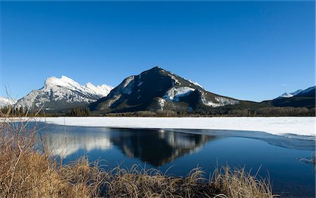 simsearch:841-03505868,k - Reflection of Rocky Mountains in Vermilion Lakes in Banff National Park, UNESCO World Heritage Site, Alberta, Canada, North America Stock Photo - Rights-Managed, Code: 841-02722645