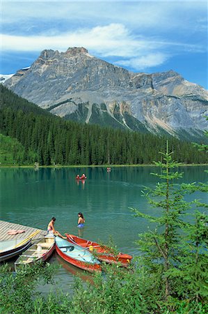 Emerald Lake, Yoho National Park, UNESCO World Heritage Site, Rocky Mountains, British Columbia, Canada, North America Stock Photo - Rights-Managed, Code: 841-02825326